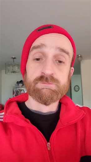 Direct-To-Consumer is AWESOME!!! 💥💥💰💰 But a lot of artists approach it as a clapback, instead of earnestly wanting to build a community & not depend on fickle algorithms to reach those folks. Salute to everyone who is doing it the RIGHT way!!! Keep pressing those CDs & vinyl, T-shirts, coffee mugs, custom toothpicks, gas masks, whatever your swag is!! I know that line at the post office all too well lol 🤣 | Jake Palumbo