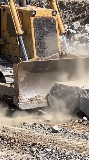 Machine at work work #bamboo1 #machines #woodworking