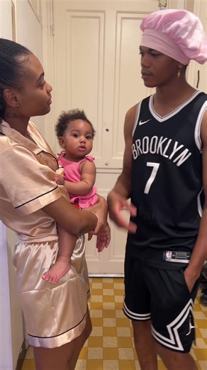 Darlene & Helton: A Comedic Couple's TikTok Journey