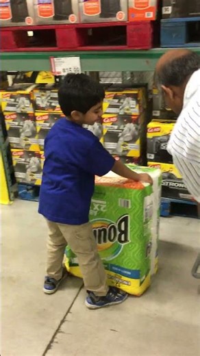 Funny Shopping Moment