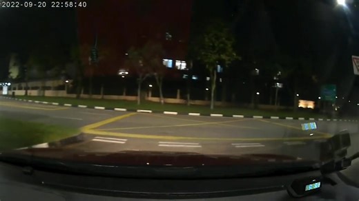 17K views · 108 reactions | Never let your mobile devices divert your attention from your surroundings. vid via: @hongkingscin tiktok =============================== Car insurance due? Get peace of mind with BUDGET DIRECT INSURANCE. Get full protection with great insurance cover. Use Affinity code ROADSSG to enjoy 5% off premium. Don't wait, get an instant quote today! https://bdi.sg/insure-your-car-offer | ROADS.sg | Facebook