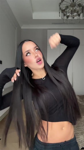 lyna_com2000 (@lyna_com)’s videos with оригинальный звук - Apple Music