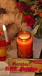 Probier unser Marabou Schokofondue und erlebe Genuss in festlicher Atmosphäre! 🎄🍫✨Schmelzende Marabou-Schokolade in Verbindung mit leckerem Obst ist ein Fest der Aromen. Markiert euren Schoko-Buddy und lasst uns gemeinsam den süßen Zauber der Feiertage genießen! 🌟💛 | Marabou Deutschland