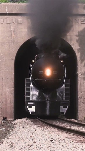 N&W 611's First Tunnel in 10 Years! #steamlocomotive #tunnel #train #railways