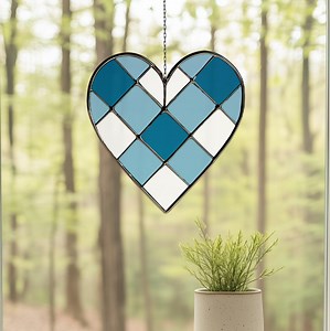 Gingham Heart Stained Glass Pattern: Cozy Decor Suncatcher (PNG & PDF Digital Download) - Etsy