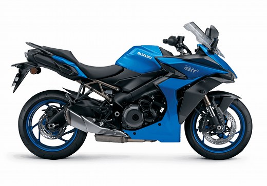 GSX-S1000GTとNinja 1000SXのスペックや装備の比較