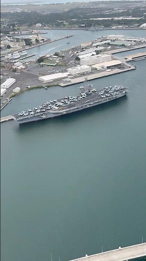 USS Carl Vinson (CVN 70), a nuclear-powered Nimitz-class aircraft carrier