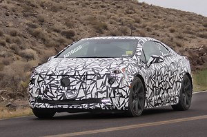 Cadillac ELR, prime foto spia