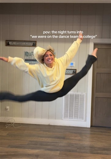 vols for life or whatever…. can we come back @Tennessee Dance Team ???? #dancers #danceteam #collegedanceteam #udanationals #tennesseedanceteam @Janie Schowalter @Caeden Rogers @GENTRY @TatumMarieAllen @itsmaddygracey @Aspen Ritz