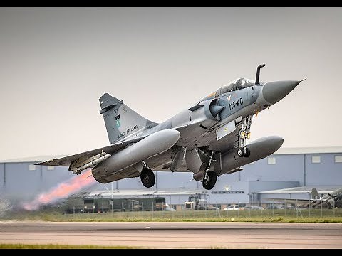 Armée de l'Air Francaise, Avions et équipements.