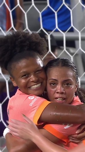 Simone Charley's Impressive Header Goal in NWSL Match