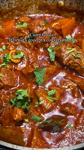 When it talks back, it’s gonna slap 😅😍 #curry #eatmeerecipes #currygoals #southafrica #reels #reelsinstagram #reelsvideo #muttoncurry #lambcurry | EatMee Recipes