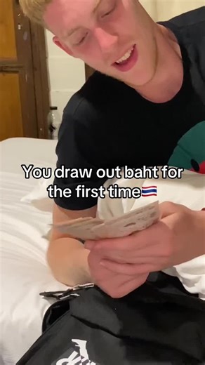 Looking like a bank job🥷🇹🇭#thailand #travelthailand #baht #ukrap #fyp