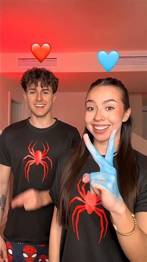 Shakira Dai Dai 😍 Craze Finger Magic 😱 #daidai #shortvideo #dance #music #trending #chetvika