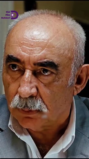 Dizi Film Rehberi on Instagram: "Kabadayı - 2007 İstanbul'un eski, namlı kabadayılarından Ali Osman (Şener Şen), "baba"lık defterini çoktan kapatmış, huzurlu bir yaşam sürmektedir. Ancak geçmişin hayaletleri, onu hiç ummadığı bir anda yakalar. Yıllar önce terk ettiği kadından bir oğlu olduğunu öğrenir. Oğlu Murat (Kenan İmirzalıoğlu), pavyonda çalışan bir kıza aşık olmuş ve bu aşk yüzünden yeraltı dünyasının acımasız ve genç tetikçisi Devran'ın (Uğur Yücel) hedefi haline gelmiştir. Oğlu ve sevdi