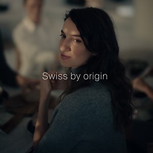 What inspires you? We at V-ZUG are inspired by our Swiss home. The commitment to our home has been driving us for more than 100 years. Swiss values are our guiding principles: timeless design, innovation and unwavering dedication to precision. Discover more: https://fcld.ly/facebook-vzug-swiss-by-origin Was inspiriert Sie? Wir bei V-ZUG lassen uns von unserer Schweizer Heimat inspirieren. Das Engagement für unser Zuhause treibt uns seit mehr als 100 Jahren an. Schweizer Werte sind unsere Grundpr