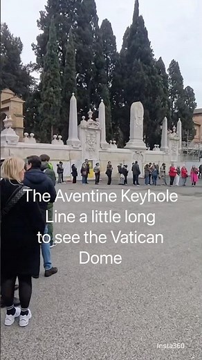 The Aventine Keyhole. A somewhat secret spot to view the Vatican Dome in Rome. Let’s explore