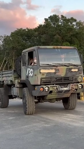 Taking My New Cab-Over for a Spin #reels #spin #cabover #tractorpulling #tractor #trucks | Bruce Wilson