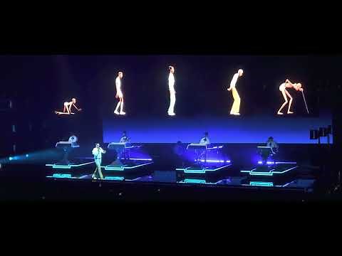 Stromae - C'est Que du Bonheur, LIVE in San Francisco, 10-26-22, Multitude Tour