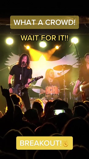 BRADFORD… BREAKOUT!😁 See you @nightrainbradford on Sat 10th Dec. We can’t wait to bring our Foo Fighters show to you. Over 2 hours of Foo’s greatest hits, stadium anthems, deep cuts and more. 🎫: https://www.seetickets.com/event/uk-foo-fighters/nightrain/2305625 #worldfamous #ukfoofighters #foofighters #tribute