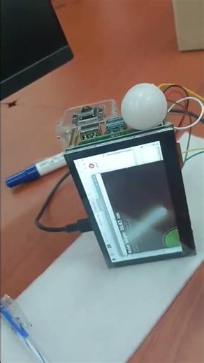 BH1750FVI and transistor switch circuit with LED chip (a part of my 2025-2026 thesis)