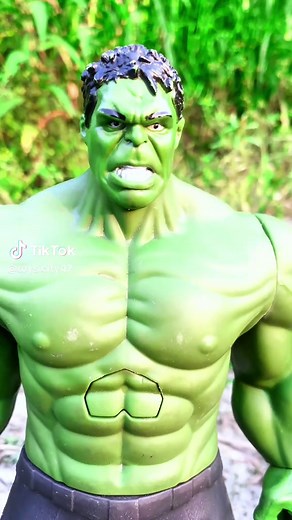 #spiderman #marvel #toys #venom #captainamerica #hulk