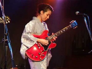 Kimono de BLUES 演奏 静沢真紀