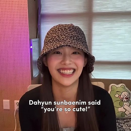 Chuu (LOONA) Interactions with TWICE Members: Nayeon, Dahyun, Tzuyu