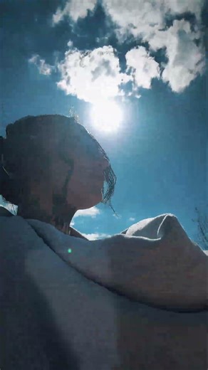 Outdoor nap kind of day! #babywearingmama #momlife #baby #mom #walking