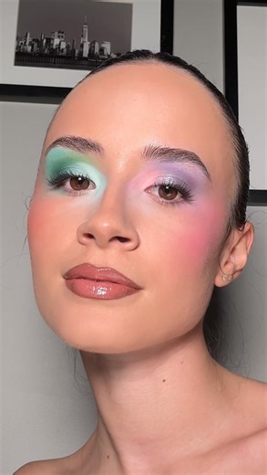 Carly on Instagram: "I’m ready for @wickedmovie For Good 💚🩷🙂‍↕️ the Wicked One Happy Day special had me feeling INSPIRED, I hope you guys love this look !! PRODUCTS USED: - @graceandstella under eye patches - @benefitcosmetics #benefitclubpink 24 hr brow setter - @narsissist #narscosmetics matte concealer - @hudabeauty #hudabeauty easy bake duo setting powder in the shade cherry peach - @colourpopcosmetics #colourpopme eyeshadow palettes : pink drink, new money, sweet vibes, and sprinkle a li