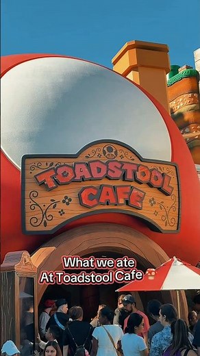 What we ate at Toadstool Cafe 🍄 #shorts #nintendo #supernintendoworld #universalstudios #foodie