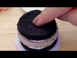 Mini Oreo Biscuit Cake | Tiny Kitchen Dessert 🎂