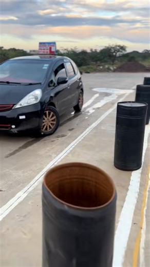 9.1K views · 85 reactions | 3 point turn #driving #drivinginstructor #drivinglessons | Driveproper driving school | Facebook