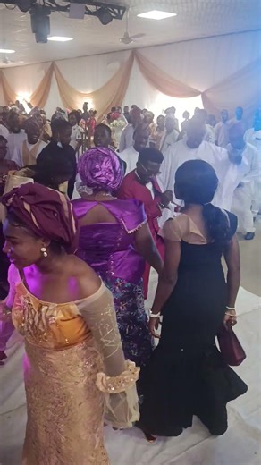 wedding comes with over joy with a good MC like MC Flows Edo fugar boy