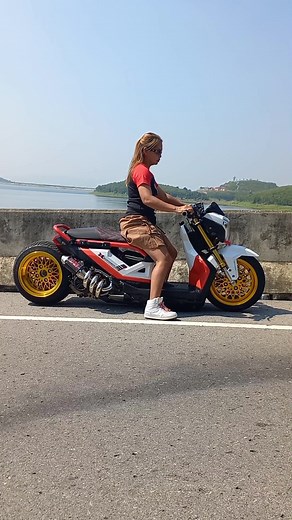 ซูเมอร์ X 110i แต่งเท่ห์สุดในไทย