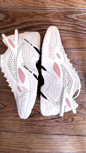 Unboxing Raf Simons Cylon-21 sneakers