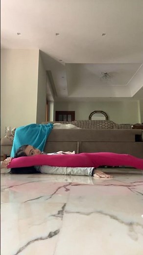 Come fare la spaccata #tutorial #spaccata #seguimi #iscriviti #famoso #shrots