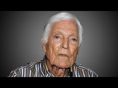 The Heartbreaking Secret Life of Richard Chamberlain That No one Knows