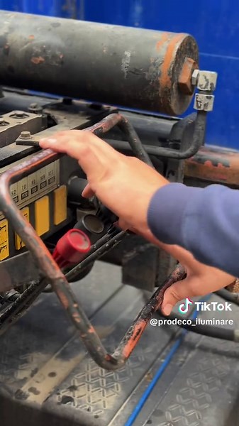 Ce mașină a adus Prodeco Iluminare? 🤪