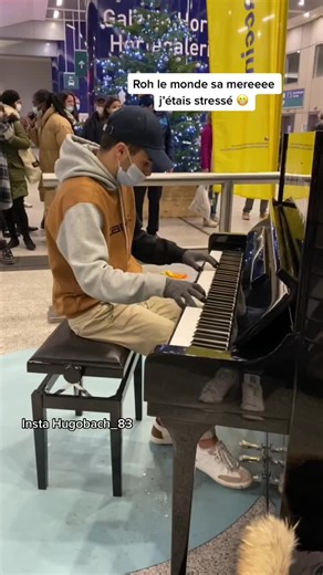 La Spéciale sur le piano avec Hugo Bach