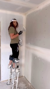 Soooo many screws 😩 | Drywall Shorty