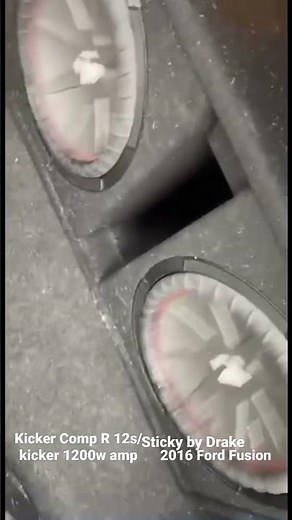 Kicker Comp R 12s / 1200.1 kicker amp. Sticky by Drake.
