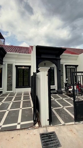 ✨ Rumah 1 Lantai Siap Huni Bergaya Modern Classic Di Jatimulya Cilodong Depok - Dekat Kawasan Grand Depok City, Alun-Alun & Stasiun KRL SPESIFIKASI: - LT. 78 - 79 m2 - LB. 50 m2 - 2 Kamar Tidur - 2 Kamar Mandi - Ruang Tamu - Dapur - Sevice Area - Carport HOT PROMO: * DP 0% * Cicilan KPR Mulai Dari 4 JT-an Jadi 2 JT-an (Potongan Cicilan 2 JT / Bulan Selama 12 Bulan) * Free Biaya-Biaya * Free 1 Unit AC 1/2 PK * Free Pagar KEUNGGULAN: - Sertifikat SHM IMB - Double Dinding - Row Jalan Lebar - Lokasi