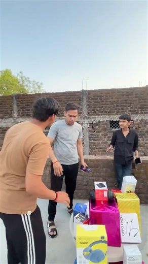 Magic dikhao gifts le jao 🫵🏻😱