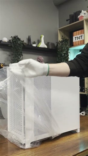 We built the BEST PC for ARC Raiders and Battlefield 6