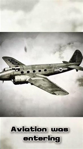 1933: The world’s first modern airliner takes flight 😲”