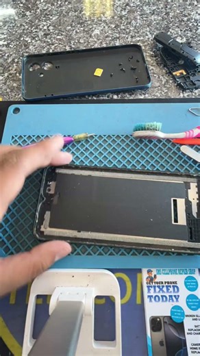Broken Hisense?Watch this screen repair in seconds 👀📱 👉Subscribe for daily #Shorts #PhoneRepair