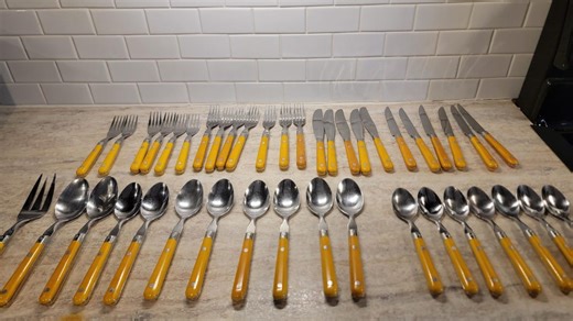 Vintage Washington Forge WF Mardi Gras Yellow Butterscotch 42 Piece Flatware Set - Etsy