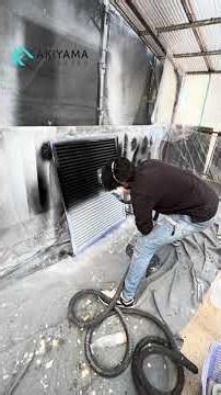 その雨戸塗装 3回塗りですか？#外壁塗装#木津川市外壁塗装#屋根工事#塗装職人#秋山建設