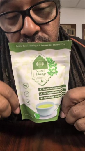 popular, nutritious, caffeine-free herbal blend combining nutrient-rich moringa leaves with refreshing spearmint (and sometimes sage) for flavor and digestive support, offering antioxidants, vitamins, and energy without the jitters, commonly enjoyed hot or iced as a wellness beverage. #wellmess #herbal #moringa #moringabenefits @Moringa with Barry